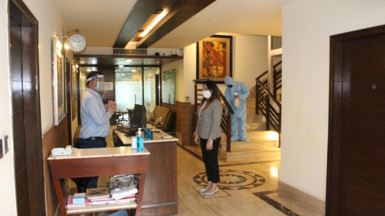 Royal Residence Iffco Chowk Gurgaon Exterior foto