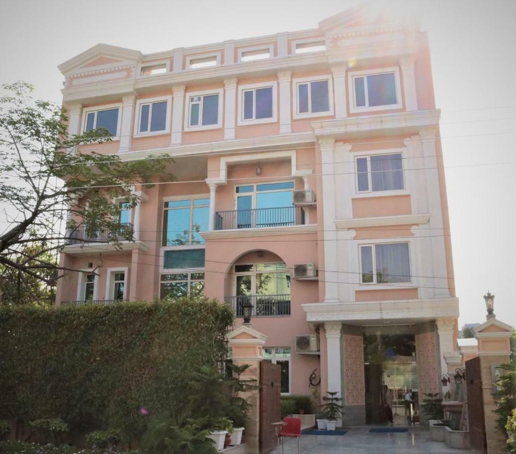 Royal Residence Iffco Chowk Gurgaon Exterior foto