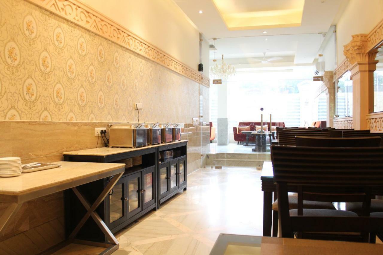 Royal Residence Iffco Chowk Gurgaon Exterior foto